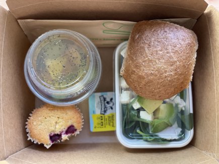 Lunch Box - Salad with Bread Roll
